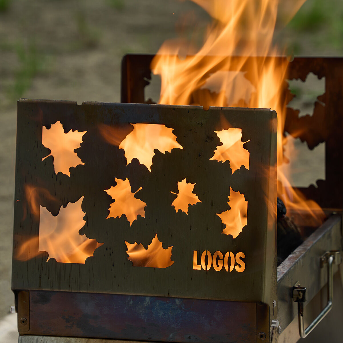 Bonfire BBQ Stand