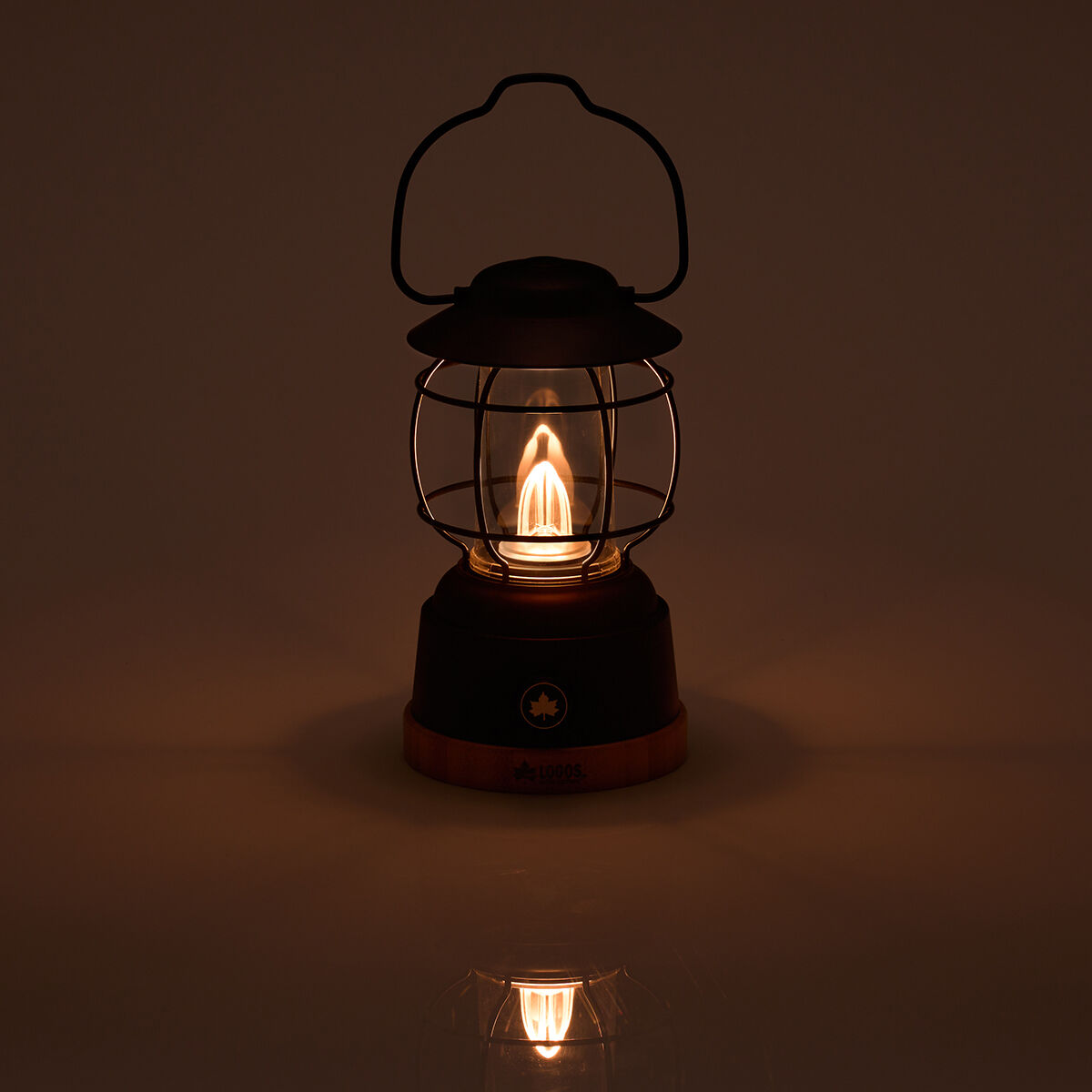 Flickering lantern top