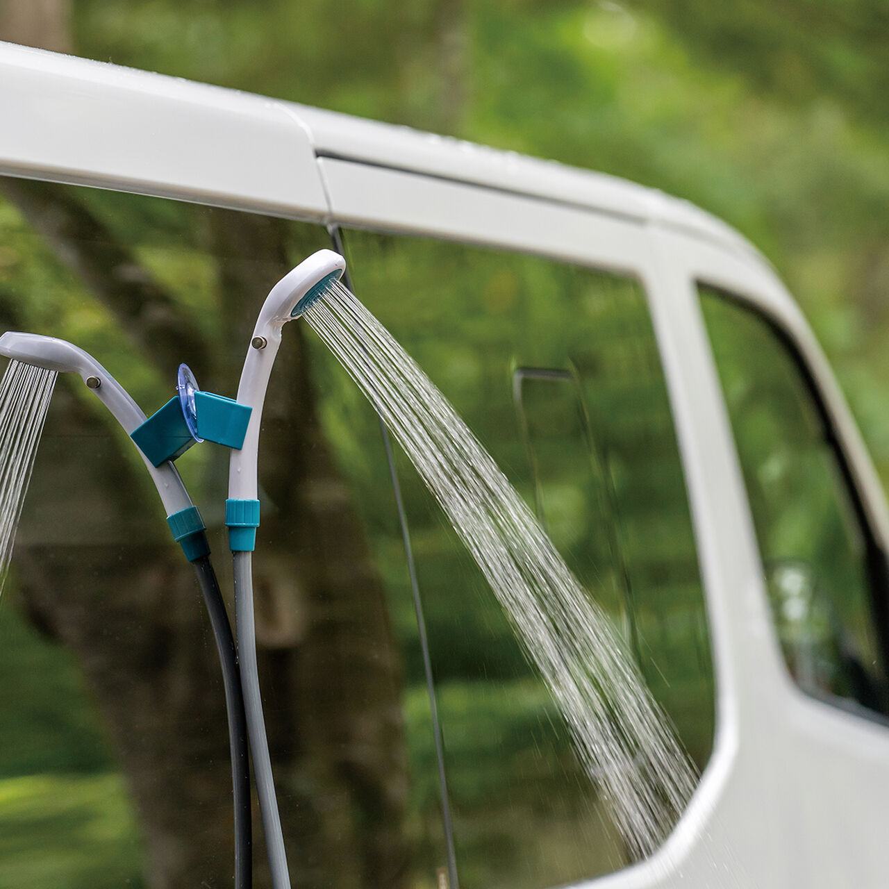 Portable Shower Kit (Battery/Plug-in) image number 8